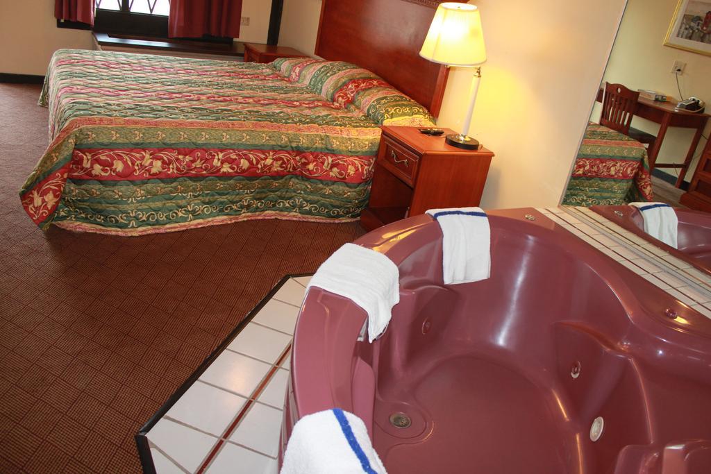 Knights Inn Indianapolis Zimmer foto