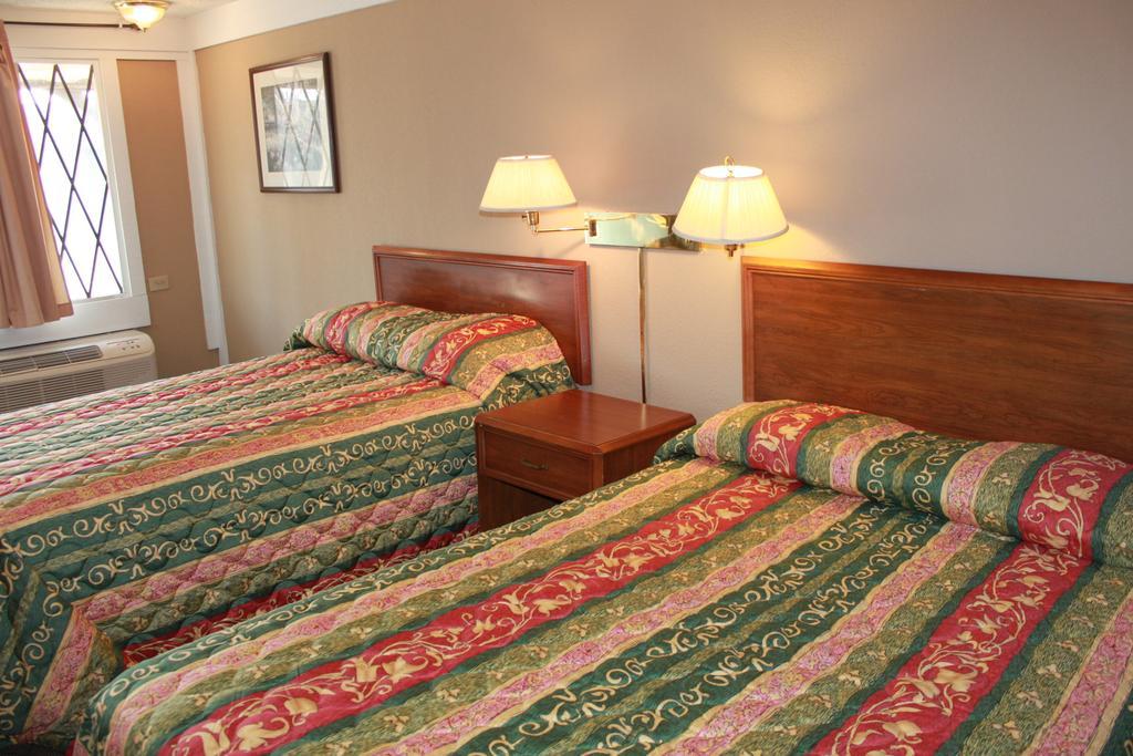 Knights Inn Indianapolis Zimmer foto