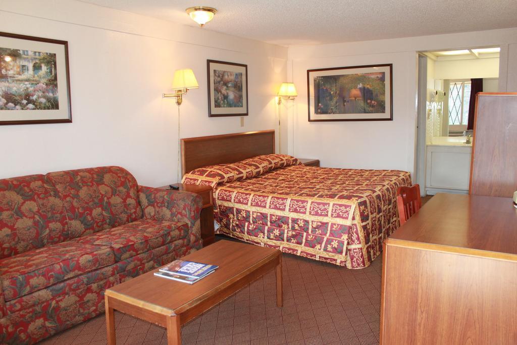 Knights Inn Indianapolis Zimmer foto